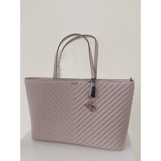 VS PINK VQUILT TOTE